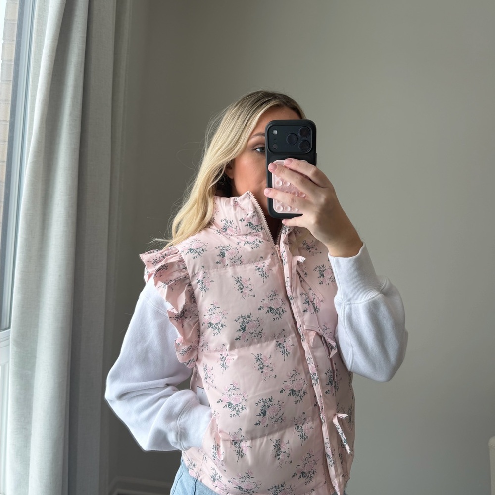 Floral Pink Ruffle vest - Picture 4 of 9
